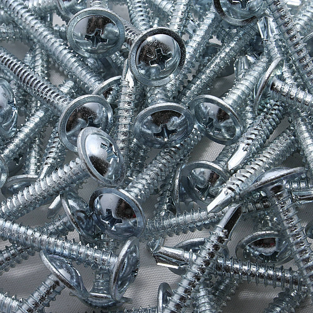 Read more about the article Why Clearance Fixings Are a Smart Choice for Trade & DIY