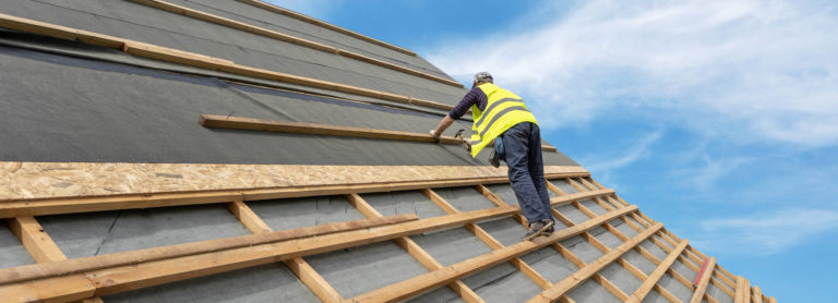 roof consturction with roofing membrane