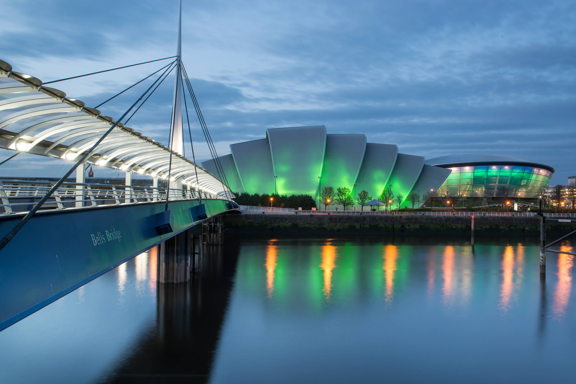 Glasgow city at night