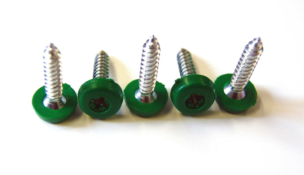 5 green EV numberplate screws